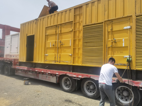 宝鸡发电机出租100KW发电机需要什么规格的电缆线？