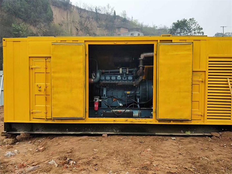 宝鸡发电机租赁冷却液的沸点降低到多少时需要更换