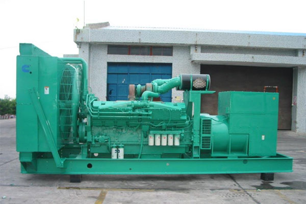 宝鸡工厂发电机应急发电时如何更准确地检查发电机状态？